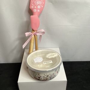 Porcelain Storage Bowl and Spatula set